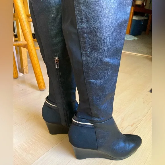 Ladies Calvin Klein Knee Boots - Picture 1 of 14